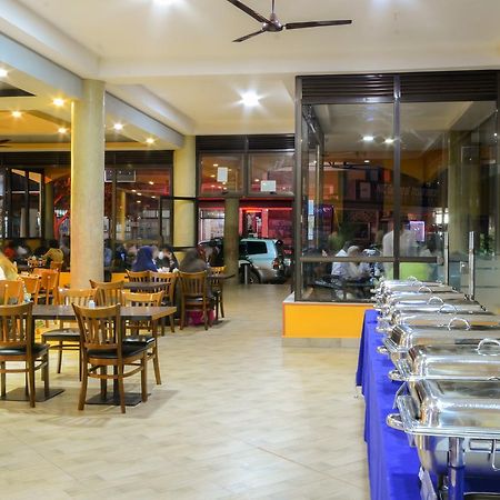 Igar Plaza Hotel Jinja Zewnętrze zdjęcie